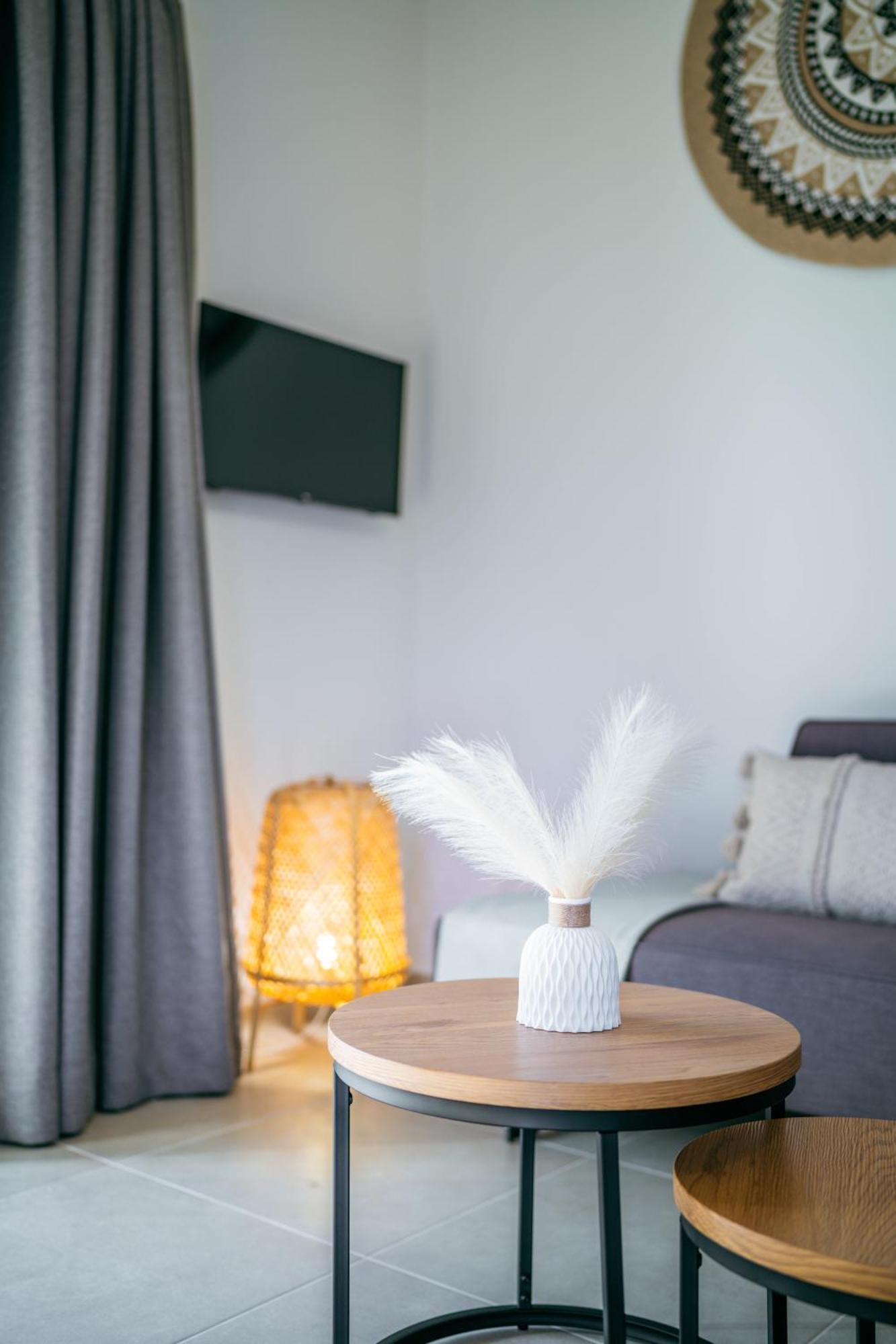 Yannis Retreat Apartment *