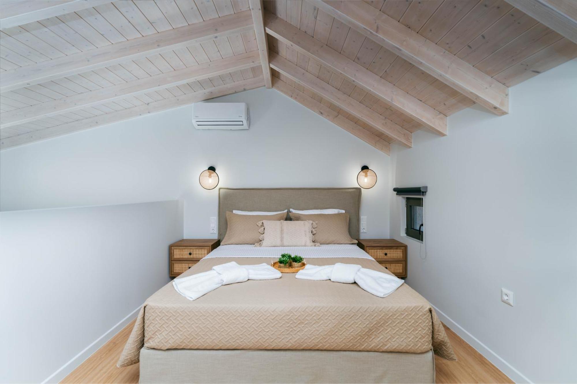 Yannis Retreat