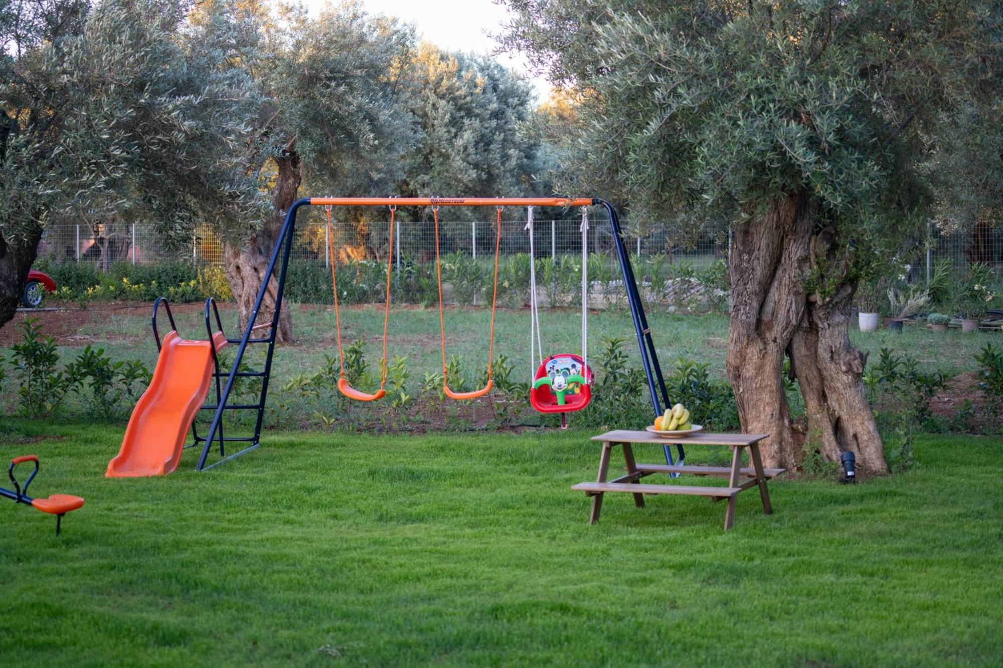 Yannis Retreat Lefkada City