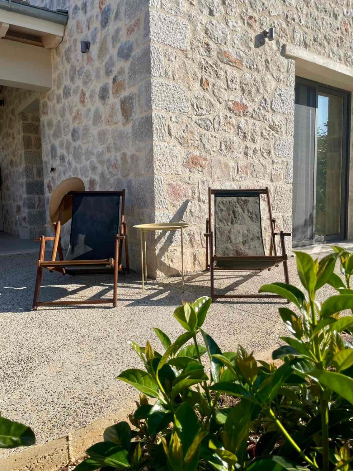 Yannis Retreat Apartment *